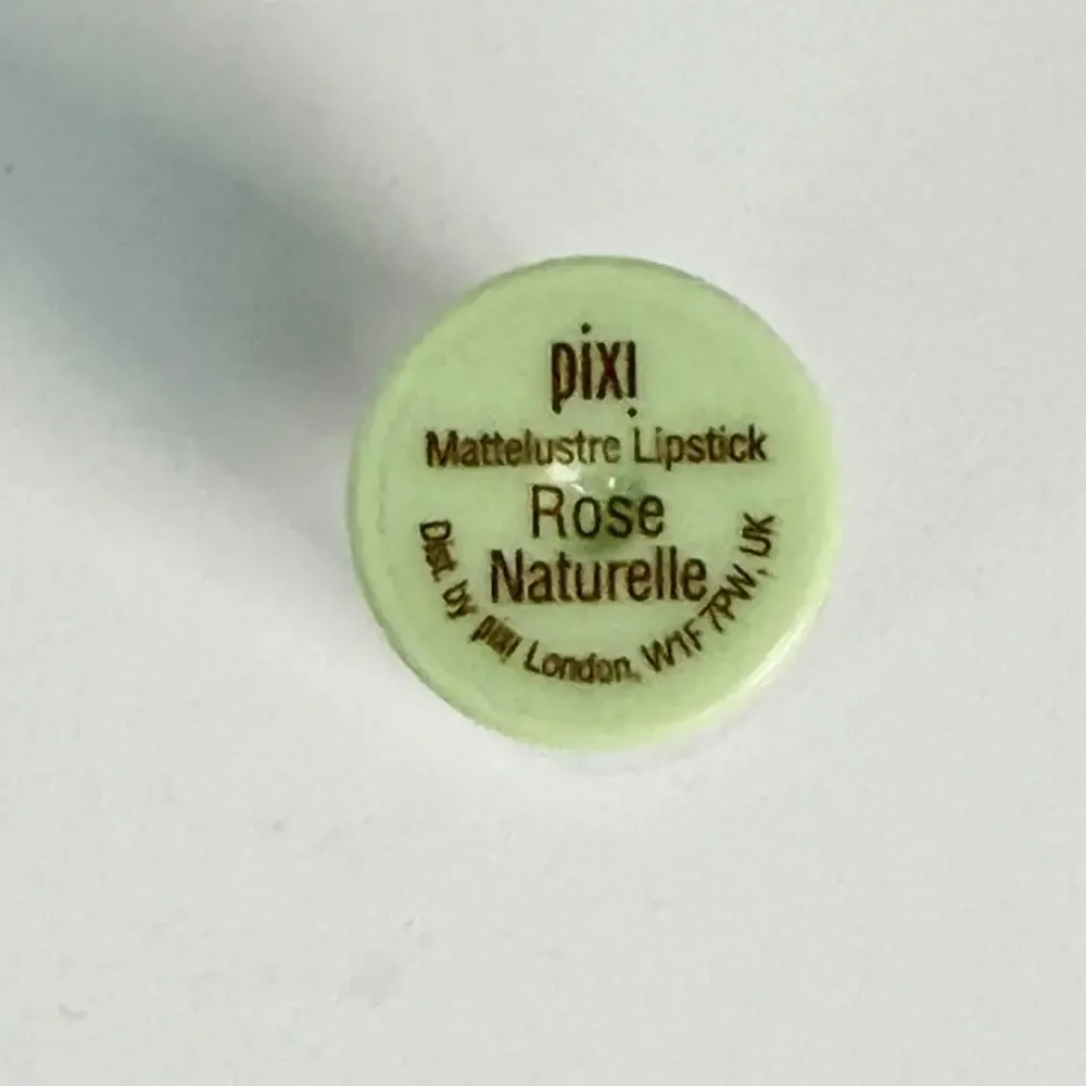 Pixi by Petra Mini Mattelustre Lipstick Rose Naturelle Pink Travel .1oz 3.3g NIB